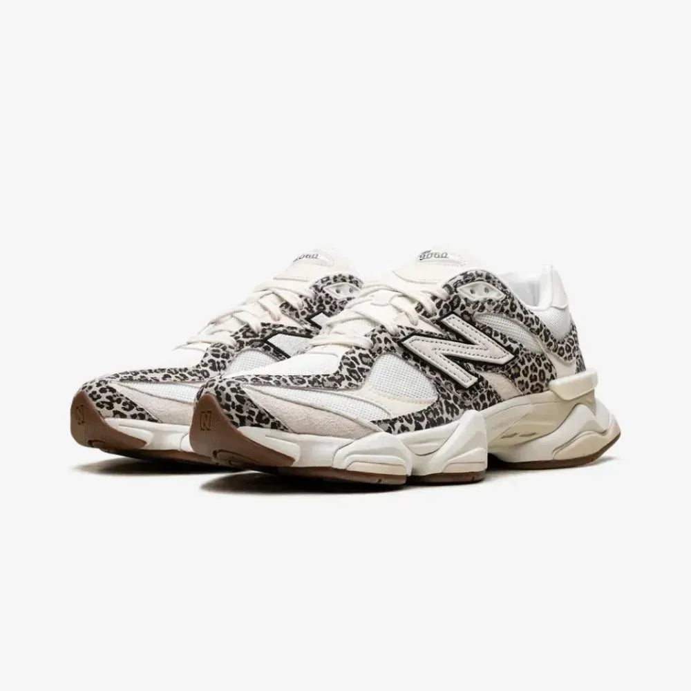 New Balance 9060 „Beige Brown Leopard Print“